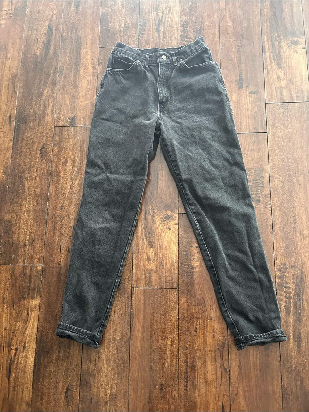 Vintage CHIC brand High-Rise Black Denim Mom Jeans